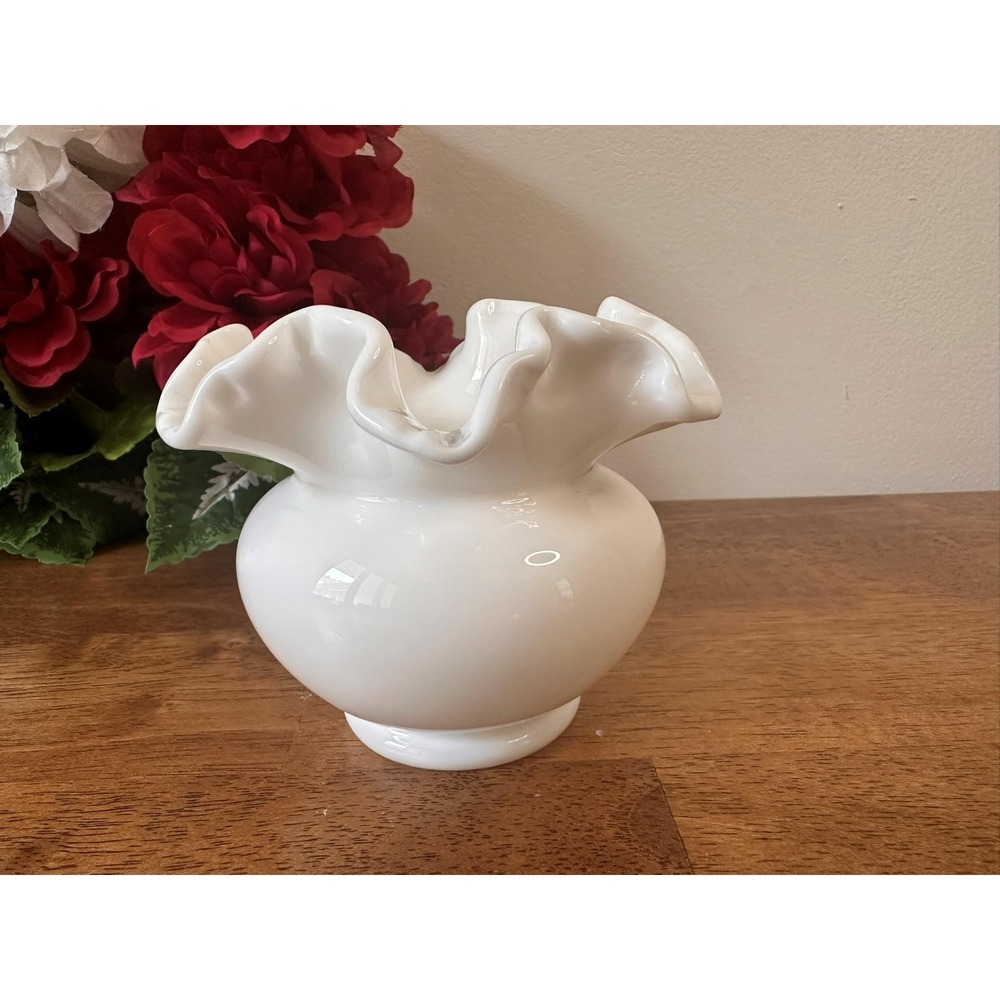 Vintage Milk Glass Pedestal Bowl Octagonal Scalloped Rim Grape Leaf Fruit Design
